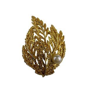 Vintage Gold Tone Leaf Brooch Faux Pearl Accent Elegant Openwork Pin 2 Inches